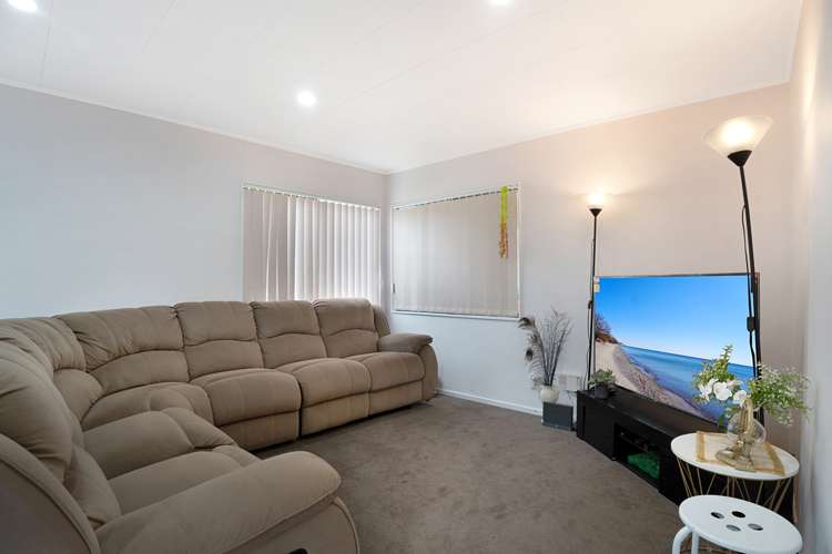 2/10 Charisma Place Randwick Park_12