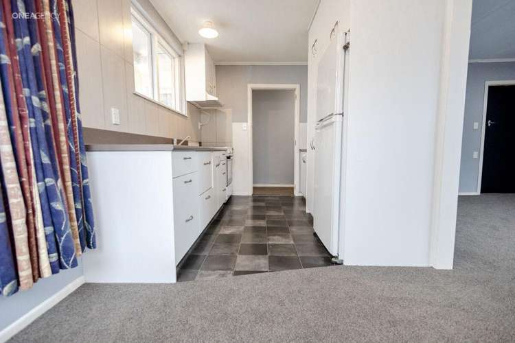 108 Gibson Quay Hokitika_7