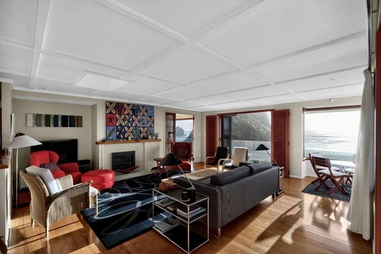 24 Garden Road Piha_20