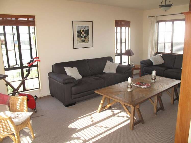 19 Oceanview Road Mount Maunganui_5