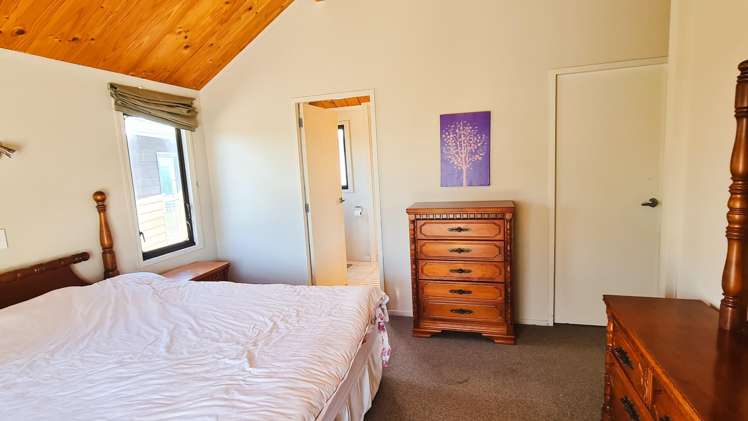  231 Rosetta Road Raumati Beach_21