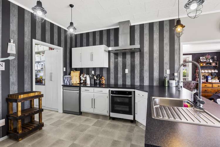 42 Denby Road Hawera_5