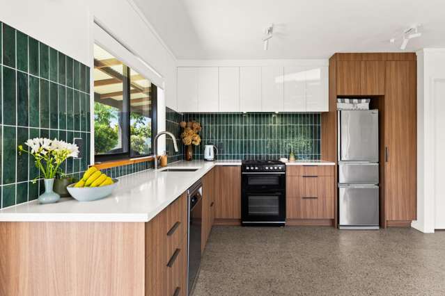 908A Victoria Street Parkvale_1