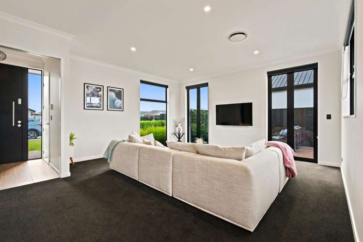 8 Edward Law Boulevard Prebbleton_11