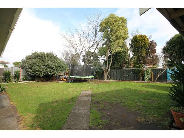 65 Valentine Street Papakura_13