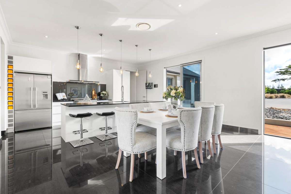 660 Glenbrook Road_2