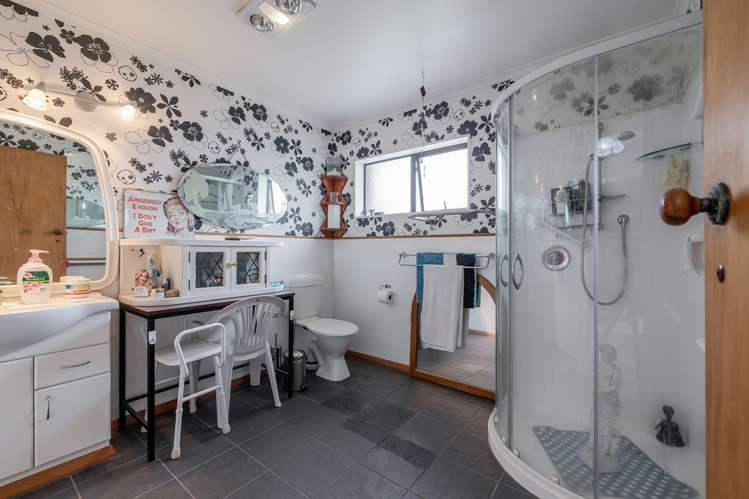 3 Peppertree Lane Pahiatua_13