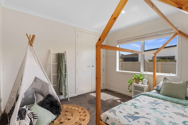 43 Stace Hopper Drive One Tree Point_11