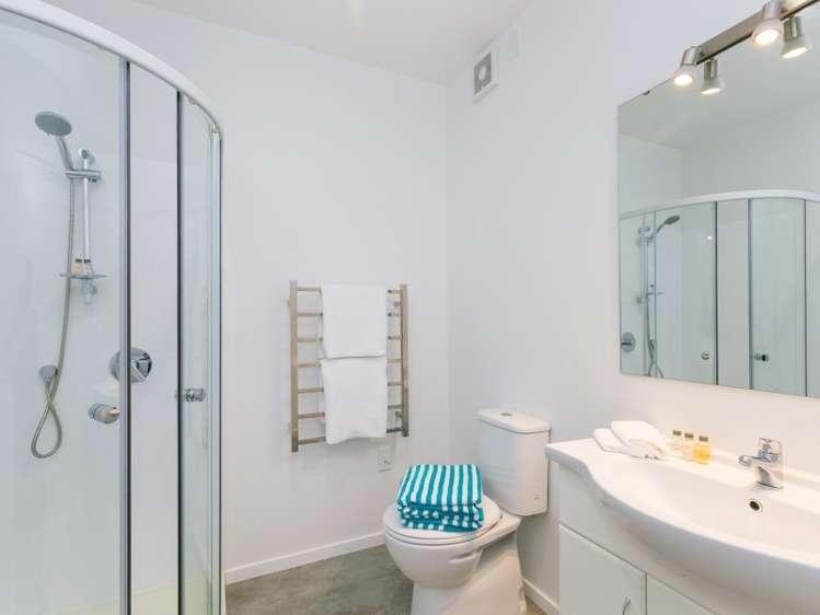 109a Golf Road New Lynn_15