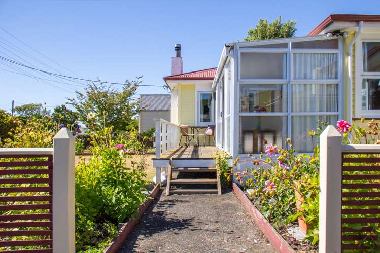 15 Vivian Street Solway_18