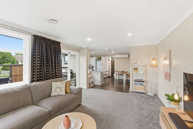 8 Dufek Crescent Wigram_6