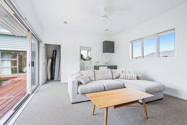 17 Johnson Point Road Waipu_35