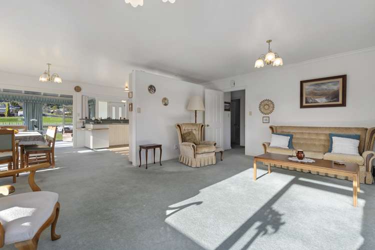 241 Whitaker Street Te Aroha_13