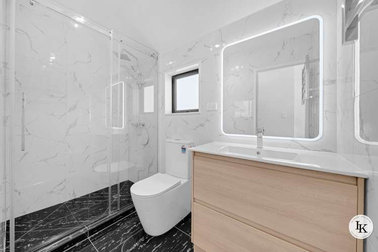 8D Benton Place Manurewa_4