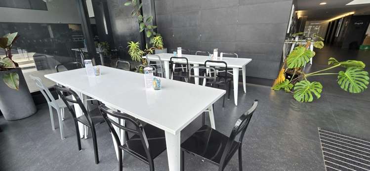 19-21 Como Street Takapuna_3