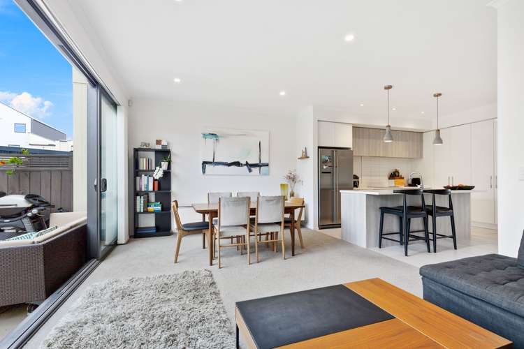 7 Kanuka Road Hobsonville_6