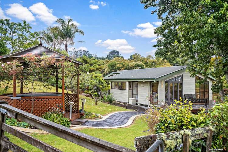 670 Monument Road Clevedon_4