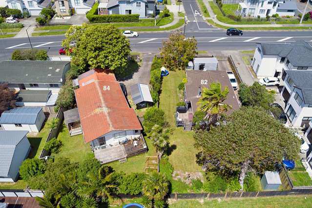 82 & 84 Moire Road Royal Heights_2