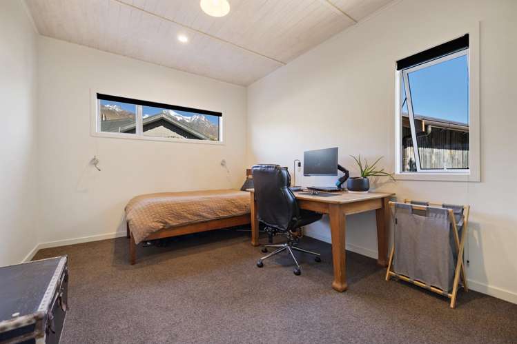 10 Birchdale Place Glenorchy_24