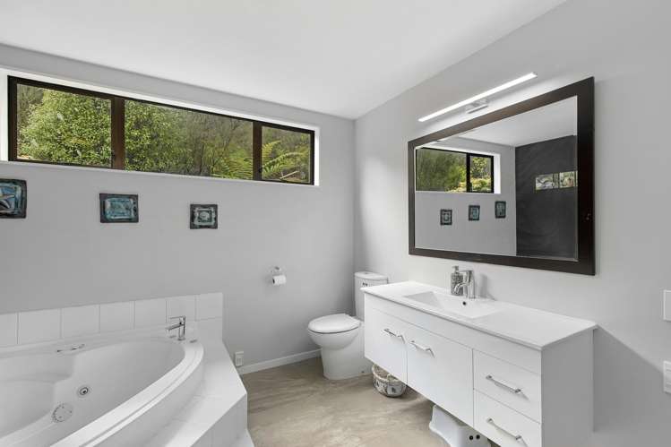 2/103 Horoeka Street Stokes Valley_15