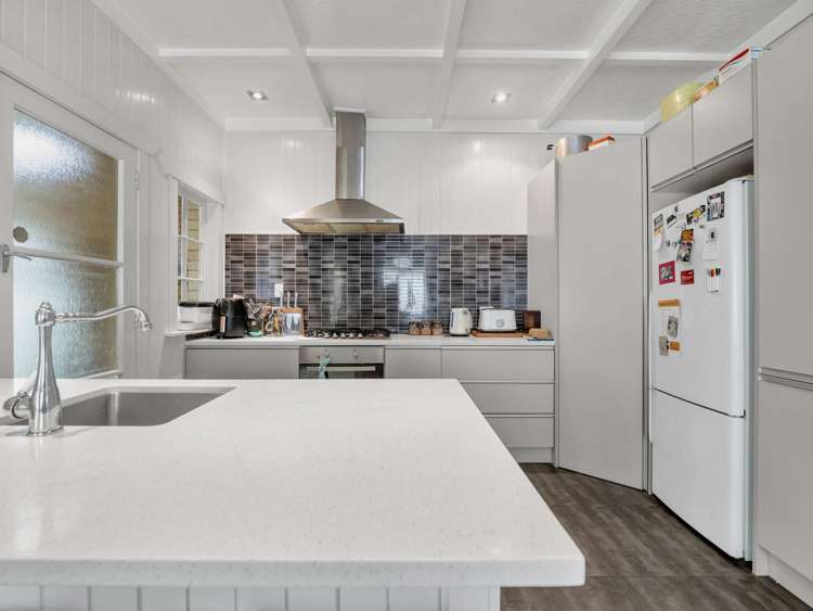 190 Great South Road Huntly_13