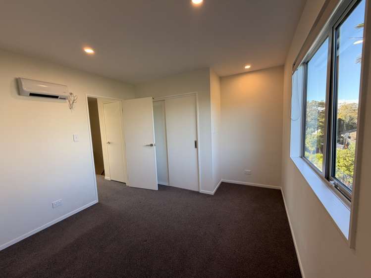 79 Selo Street Glen Eden_10