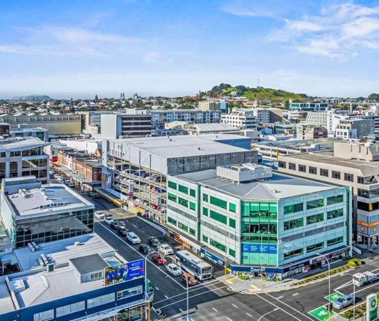 435 Khyber Pass Road Newmarket_0