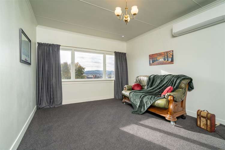 35 Easther Crescent Kew_9