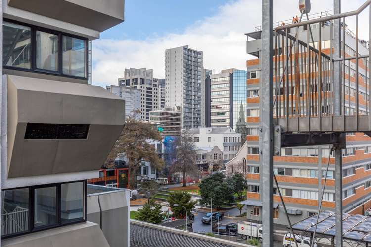 7d/18 Hobson Street Auckland Central_11