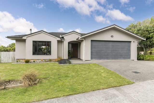 19 Erlestoke Crescent Churton Park_1