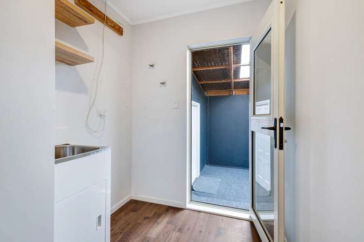 49a Springs Road Parakai_18