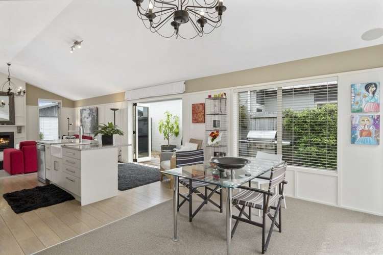 18 The Glade Papamoa_5