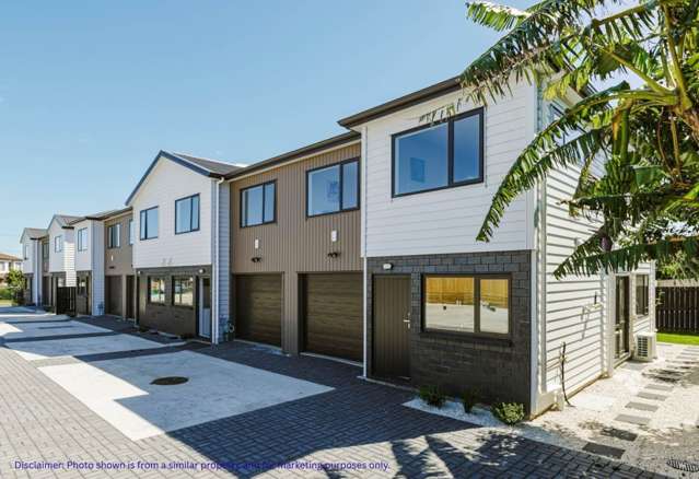 Smart Design, Three Bedrooms Brand-New Living