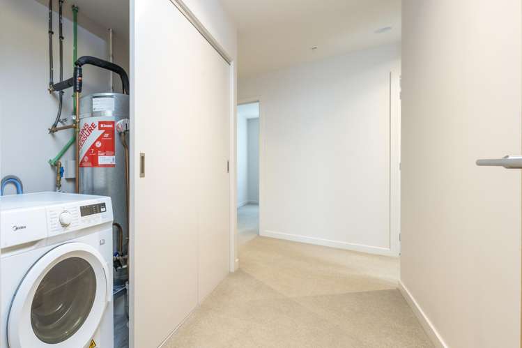 204/27 Don Mckinnon Drive Albany_12