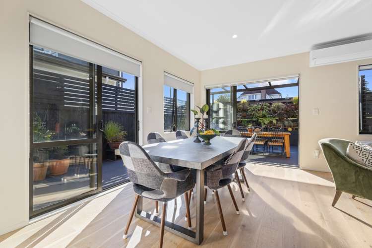 18a Hastie Avenue Mangere Bridge_5