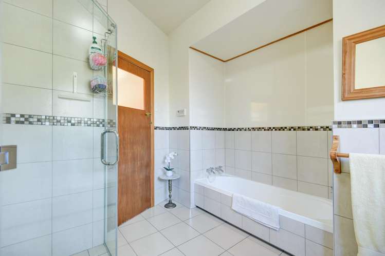 6 Hipango Terrace Durie Hill_21