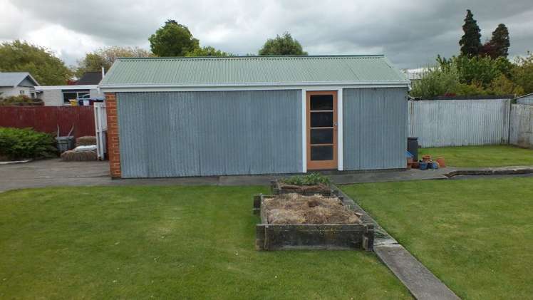 46 Reid Crescent Allenton_10