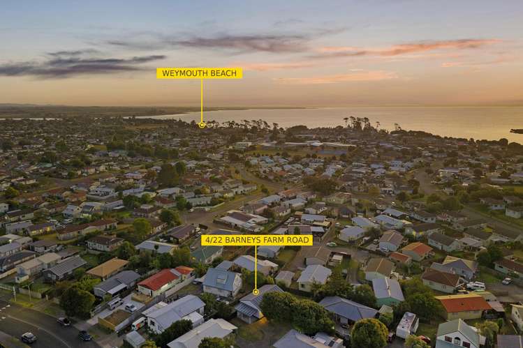 4/22 Barneys Farm Road Clendon Park_16