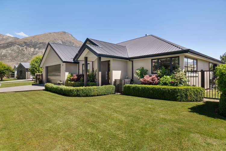 11 Bridesdale Drive Dalefield/Wakatipu Basin_24
