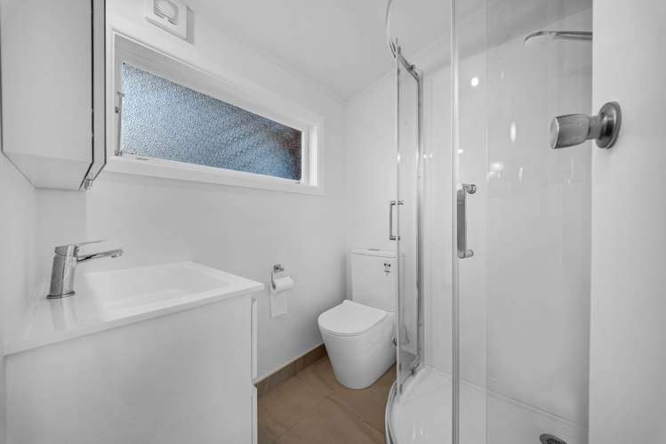 37 David Avenue Hillpark_18