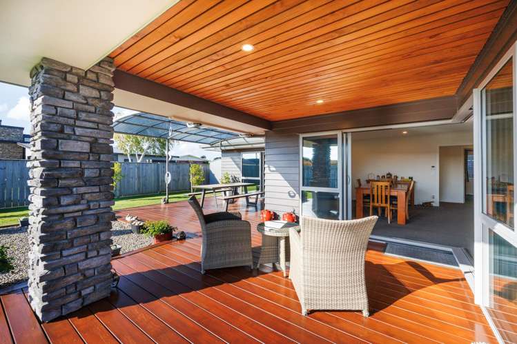 1 Kanzan Grove Feilding_5