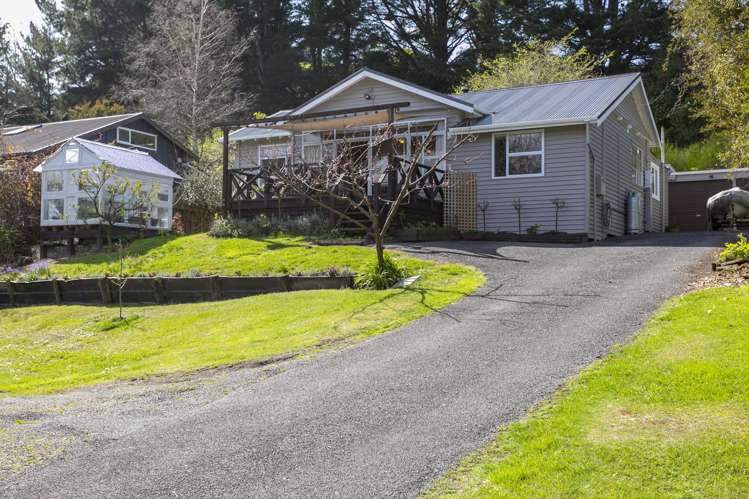 18 Gosling Grove Turangi_1