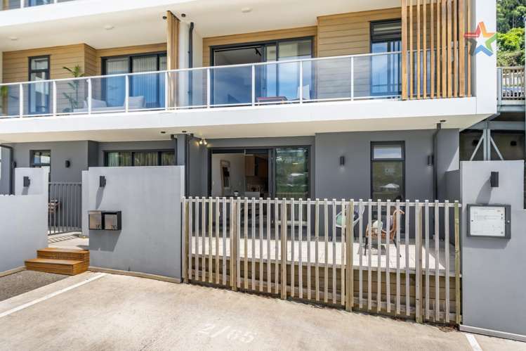 2/65 Tiketike Way Brooklyn_13