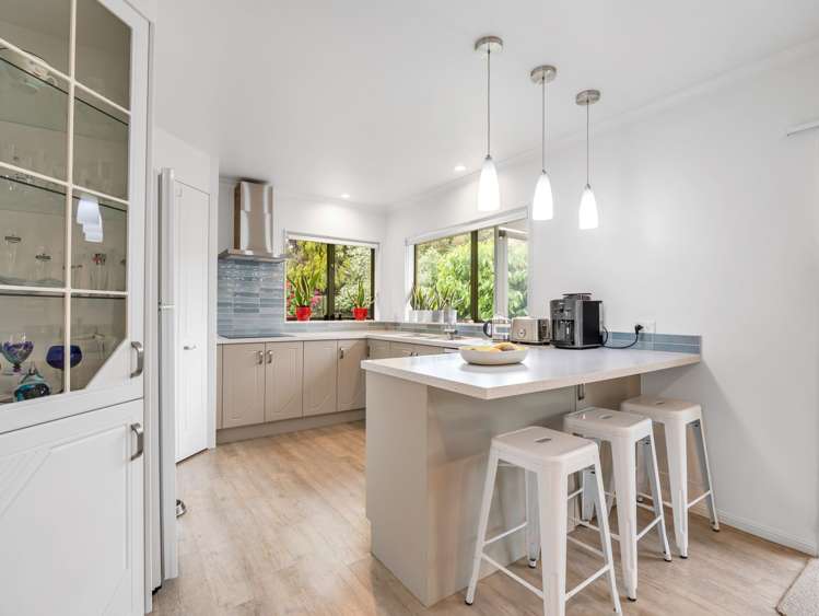 36 Olympus Grove Papamoa Beach_11