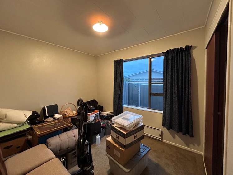 1/5 Somerset Place Taradale_5