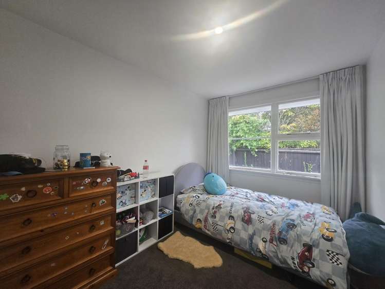 10 Lucienne Place Hillsborough_10