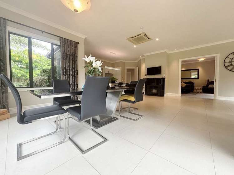 632 Marshland Road Marshland_17