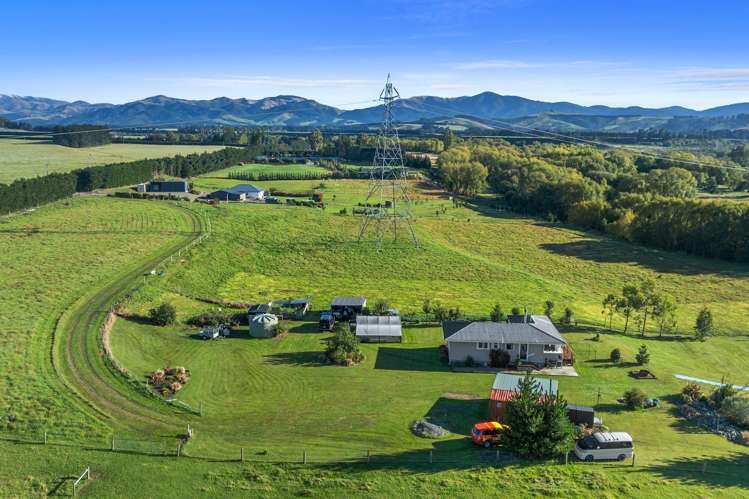 374 Riverside Road Okuku_27