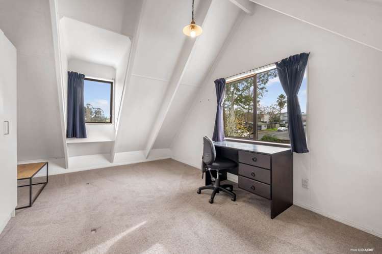 56 Fitzherbert Avenue West Harbour_18