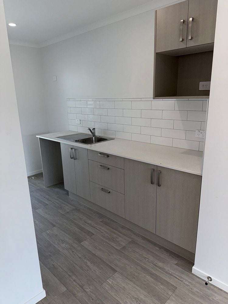 2/7 Tulloch Place Conifer Grove_2
